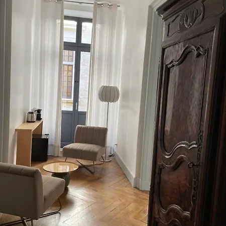 Les D'aime Nocleg ze śniadaniem 3*