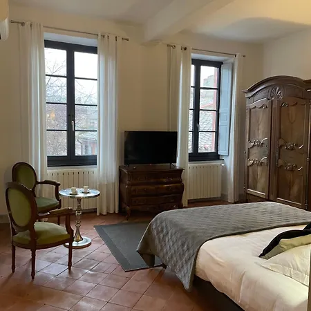 Bed & Breakfast Les D'aime 3*