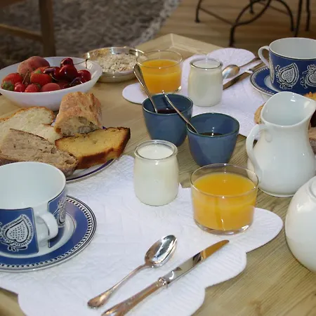 Bed & Breakfast Les D'aime 3*