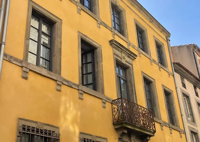 Les D'aime Bed & Breakfast 3*