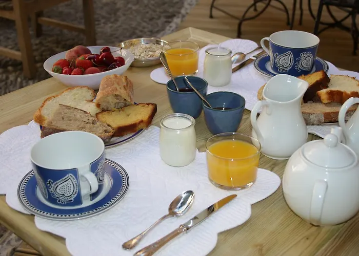 Bed & Breakfast Les D'aime 3*