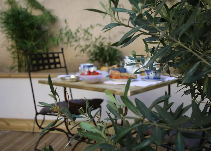 Les D'aime Bed & Breakfast 3*